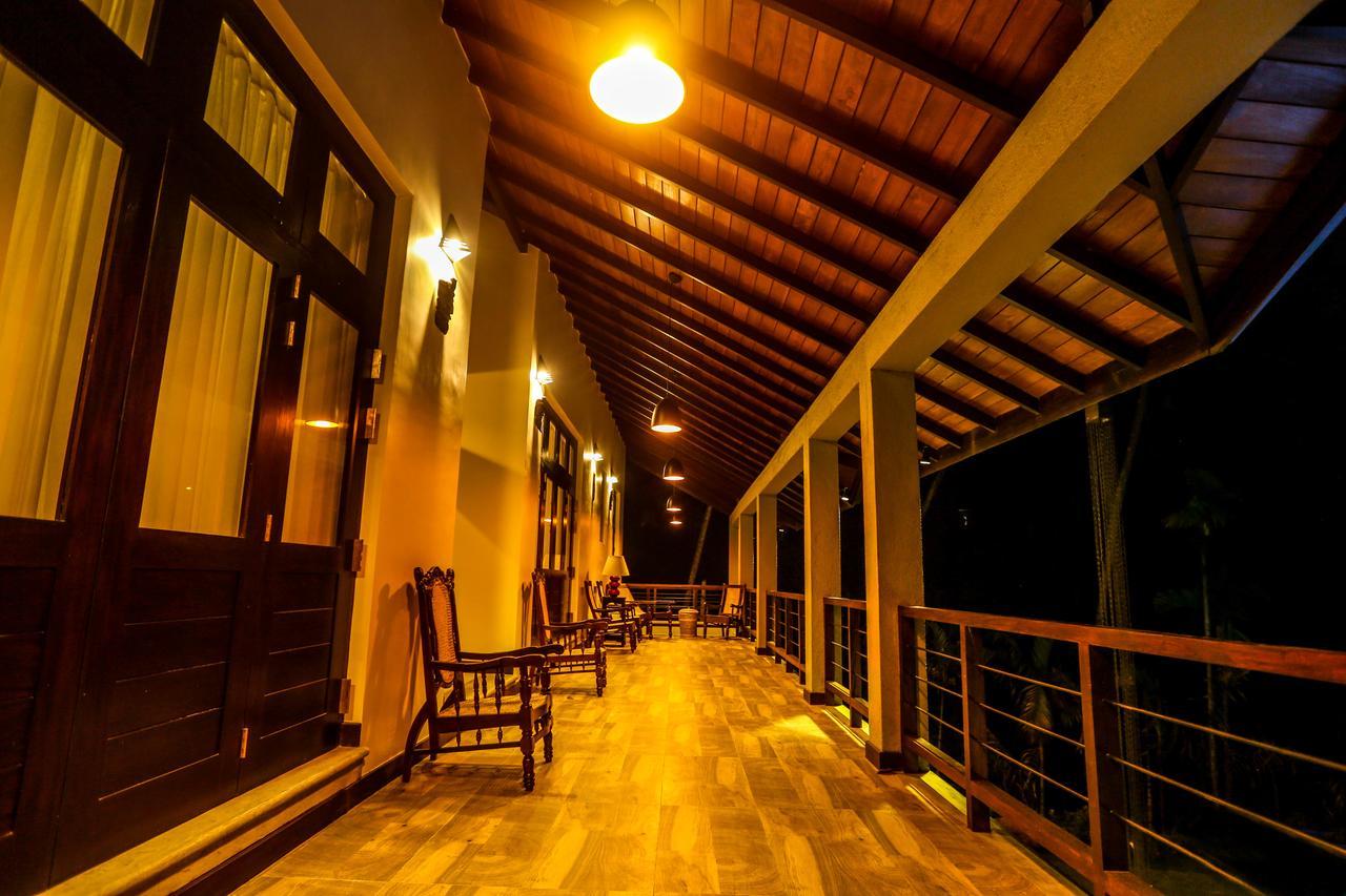 Huluganga Ridge, Kandy Karalliyadda Exterior foto